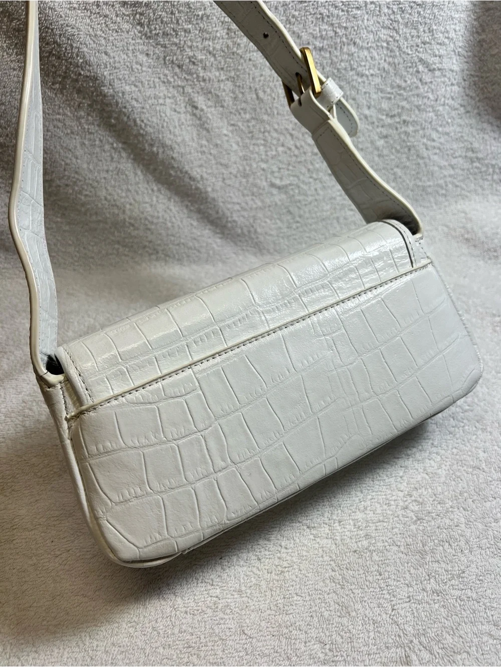 Karl Lagerfeld White Leather Croc-Embossed Shoulder Bag Purse